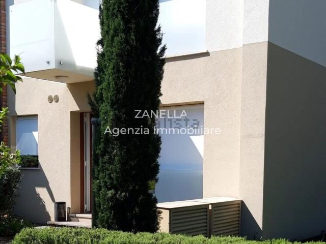 Villetta a schiera in vendita di 160 m² in Via Pietro Damini