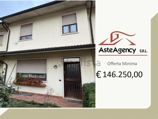 Villetta a schiera in vendita di 160 m² in Via Verdi, 8