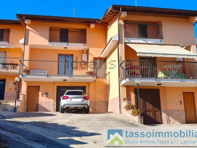 Villetta a schiera in vendita di 160 m² in Viale Europa, 20