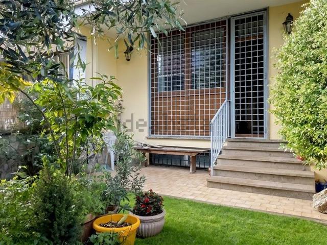 Villetta a schiera in vendita di 160 m² in Contrada Toce