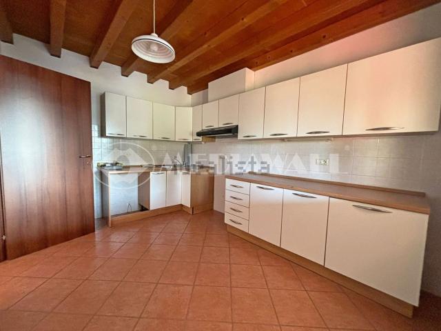 Villetta a schiera in vendita di 160 m² in Piazzetta John Fitzgerald Kennedy, 9