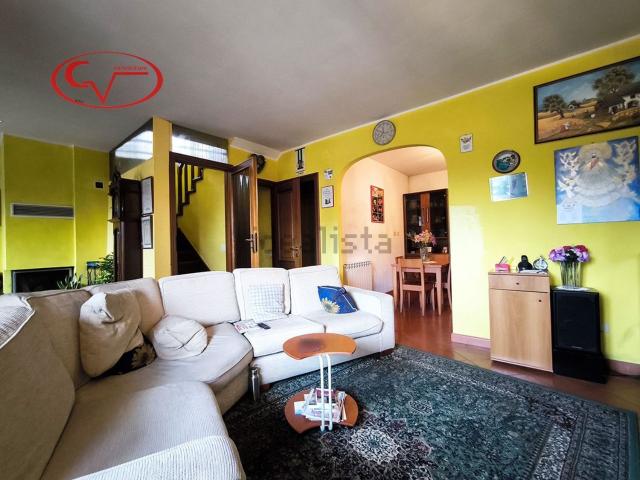 Villetta a schiera in vendita di 160 m² in Strada Provinciale delle Miniere
