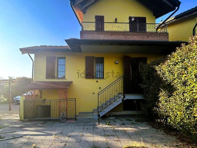 Villetta a schiera in vendita di 161 m² in Via Caravaggio, 10