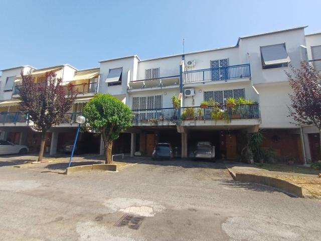 Villetta a schiera in vendita di 162 m² in Via Antonino Bongiorno, 58