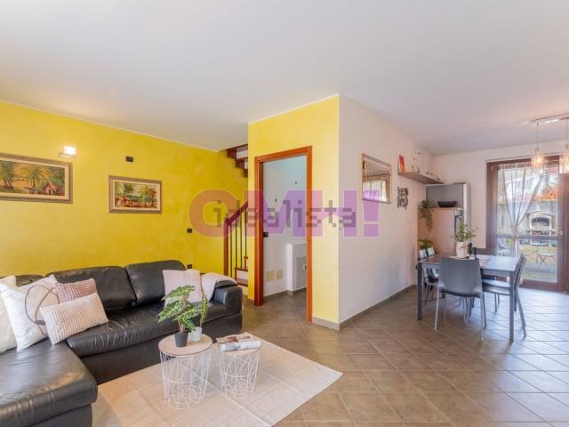 Villetta a schiera in vendita di 162 m² in Via Monte Generoso, 123