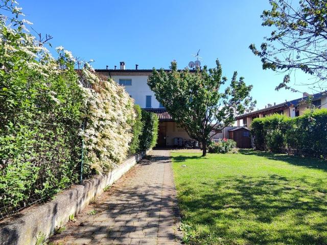 Villetta a schiera in vendita di 162 m² in Strada della Viggioletta, 33
