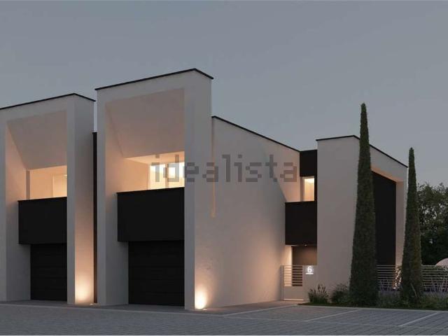 Villetta a schiera in vendita di 163 m² in Via Tre Ponti