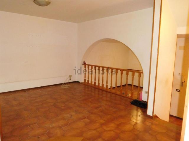 Villetta a schiera in vendita di 164 m² in Via della Salita