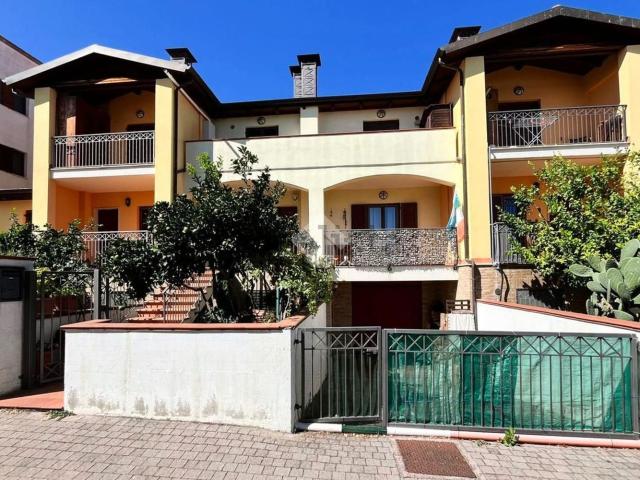 Villetta a schiera in vendita di 164 m² in Via San Rocco Vecchio, 4