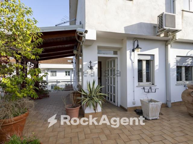 Villetta a schiera in vendita di 165 m² in Via Alcide De Gasperi