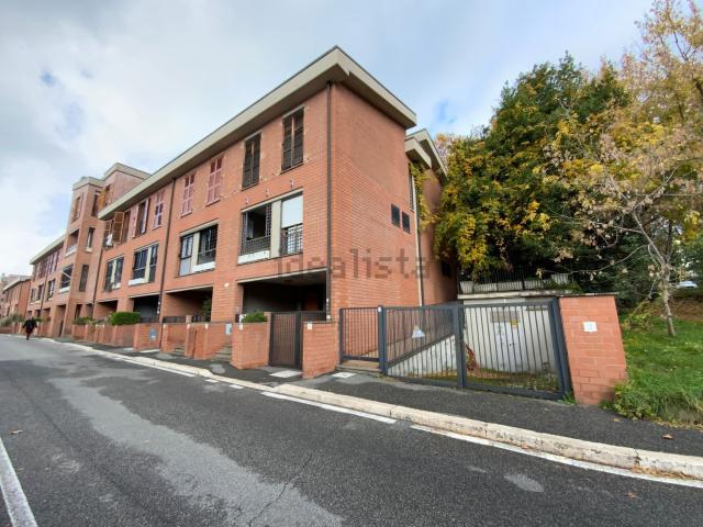 Villetta a schiera in vendita di 165 m² in Via Dott. Barbaliscia, 8