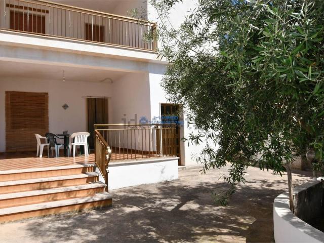 Villetta a schiera in vendita di 165 m² in Via del Mare