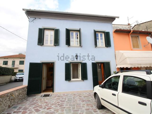Villetta a schiera in vendita di 165 m² in Via di Pettinaglia, 12