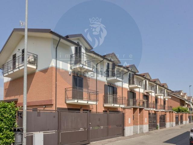 Villetta a schiera in vendita di 165 m² in Via Solferino, 5