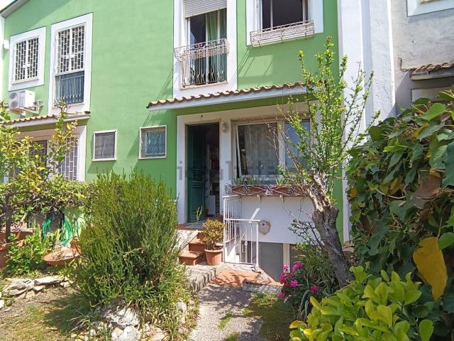 Villetta a schiera in vendita di 165 m² in Viale Gorgia di Leontini, 260