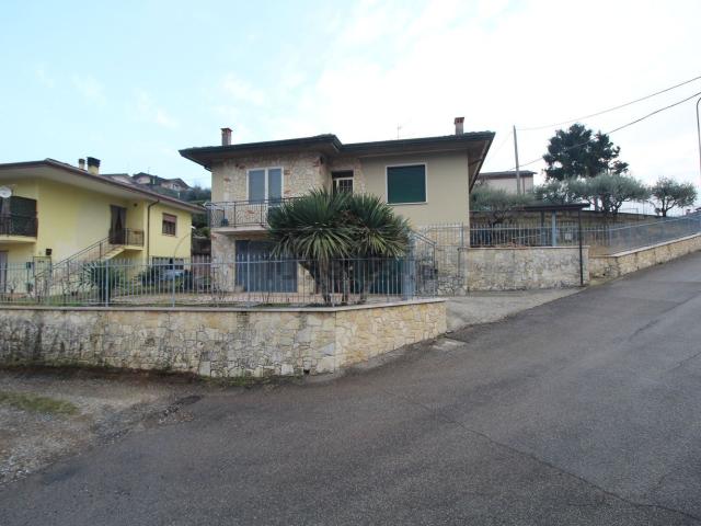Villetta a schiera in vendita di 166 m²