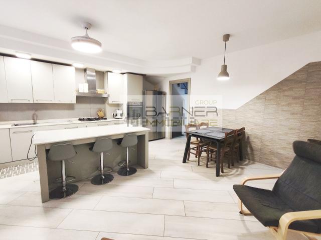 Villetta a schiera in vendita di 166 m² in Via del Teatro, 26