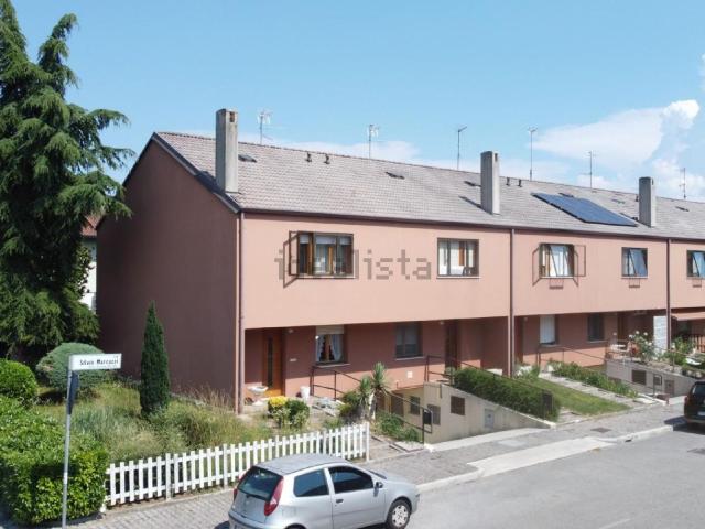 Villetta a schiera in vendita di 166 m² in Via Silvio Marcuzzi, 2