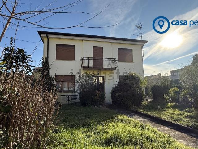 Villetta a schiera in vendita di 167 m² in Via Giuseppe Mazzo, 5