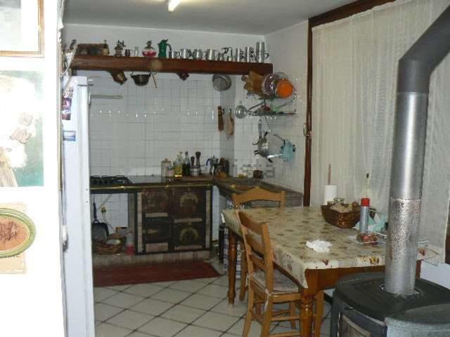 Villetta a schiera in vendita di 167 m² in Via San Cristoforo, 38