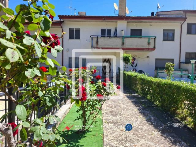 Villetta a schiera in vendita di 167 m² in Via Raffaele Vitto Massei, 12