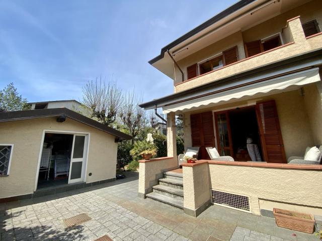 Villetta a schiera in vendita di 168 m² in Via Michelangelo Buonarroti