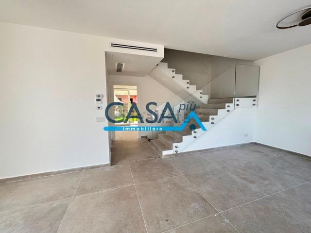 Villetta a schiera in vendita di 168 m² in Viale Kennedy, 37
