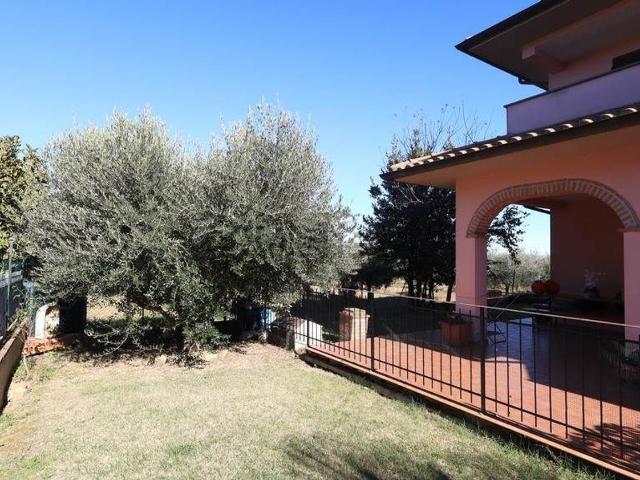 Villetta a schiera in vendita di 169 m²