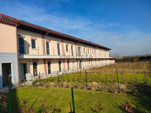 Villetta a schiera in vendita di 169 m² in Via per Carpiano