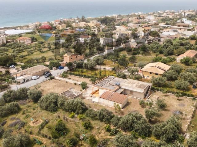 Villetta a schiera in vendita di 169 m² in Via Tolstoj, 107