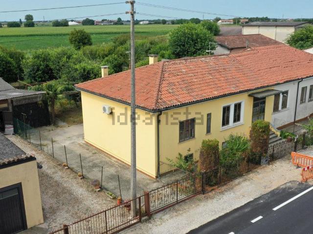 Villetta a schiera in vendita di 170 m² in Via Cavour