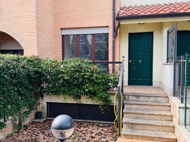 Villetta a schiera in vendita di 170 m² in Via Camilla Ravera, 10
