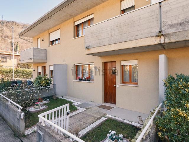 Villetta a schiera in vendita di 180 m² in Via Cesare Beccaria