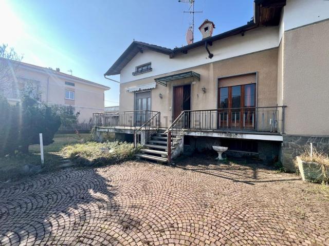 Villetta a schiera in vendita di 170 m² in Via Antonio Gramsci