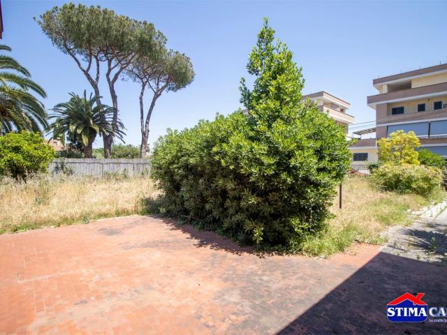 Villetta a schiera in vendita di 170 m² in Via Brentonico, 120