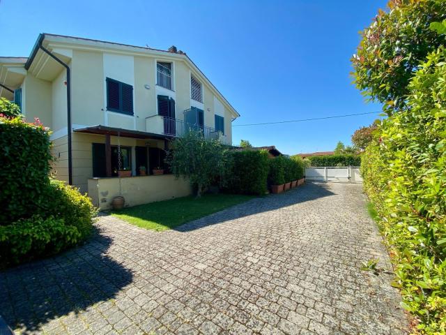 Villetta a schiera in vendita di 170 m² in Via Gronchi, 20