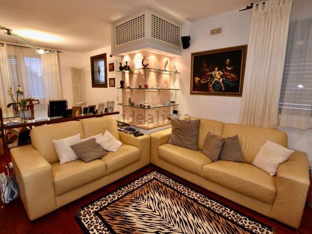 Villetta a schiera in vendita di 170 m² in Via Don Giovanni Minzoni