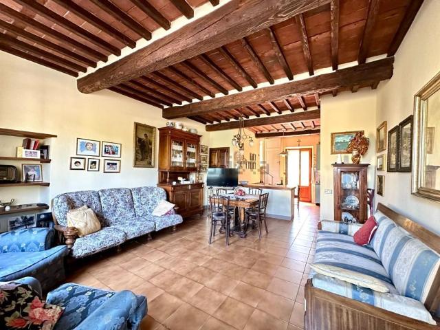 Villetta a schiera in vendita di 170 m² in Via della Boccaccia, 39