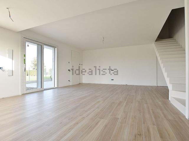 Villetta a schiera in vendita di 170 m² in Via delle Rose