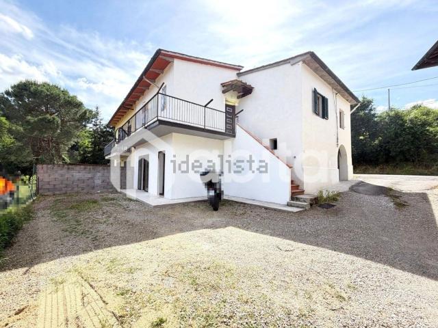 Villetta a schiera in vendita di 170 m² in Via di Camparsiccio