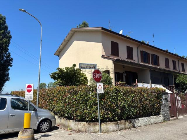 Villetta a schiera in vendita di 170 m² in Via Falcetti, 1