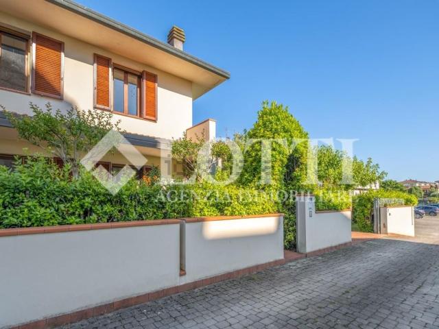 Villetta a schiera in vendita di 170 m² in Via Indipendenza, 4