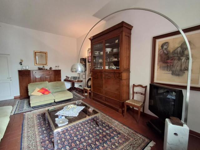 Villetta a schiera in vendita di 170 m² in Via Mario Fabiani