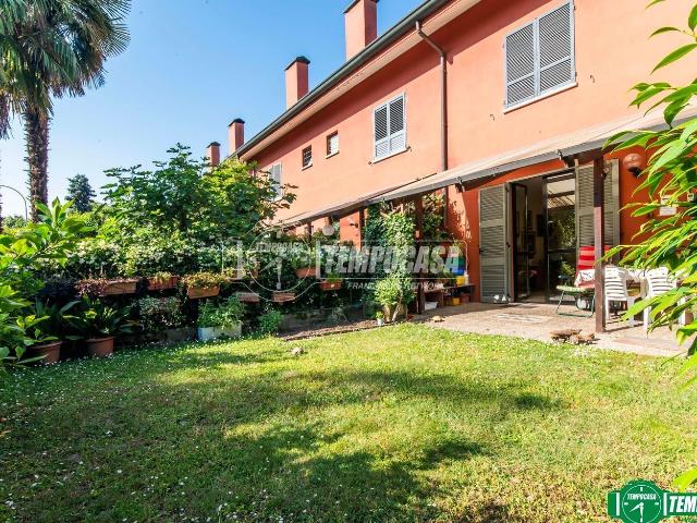 Villetta a schiera in vendita di 170 m² in Via Salvador Allende