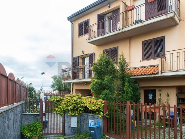 Villetta a schiera in vendita di 170 m² in Via Santa Maria delle Fosse, 9