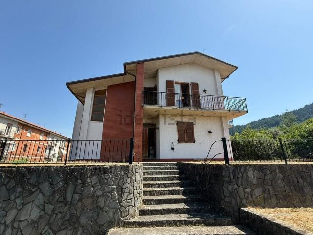Villetta a schiera in vendita di 170 m² in Via Stradella, 10