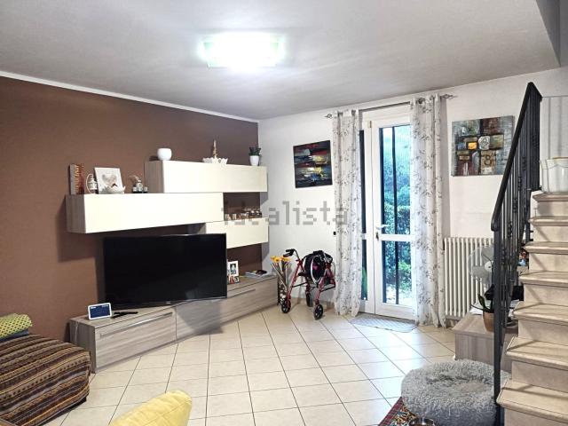 Villetta a schiera in vendita di 170 m² in Via Pomposa