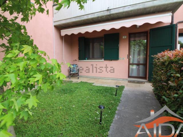 Villetta a schiera in vendita di 170 m² in Viale Umberto Ricci, 1