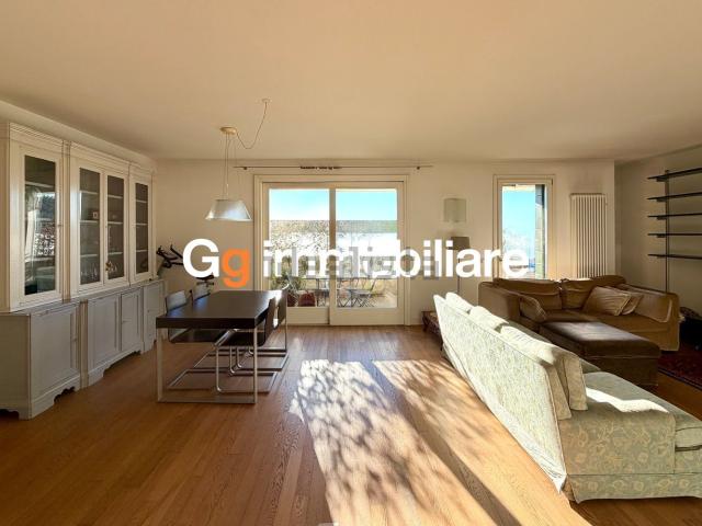 Villetta a schiera in vendita di 170 m² in Viale Italia, 17