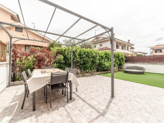 Villetta a schiera in vendita di 170 m² in Strada di Paterno, 49